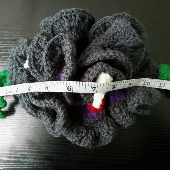 Crochet Monster Plant (Audrey III LoL) - Picture 13 of 16